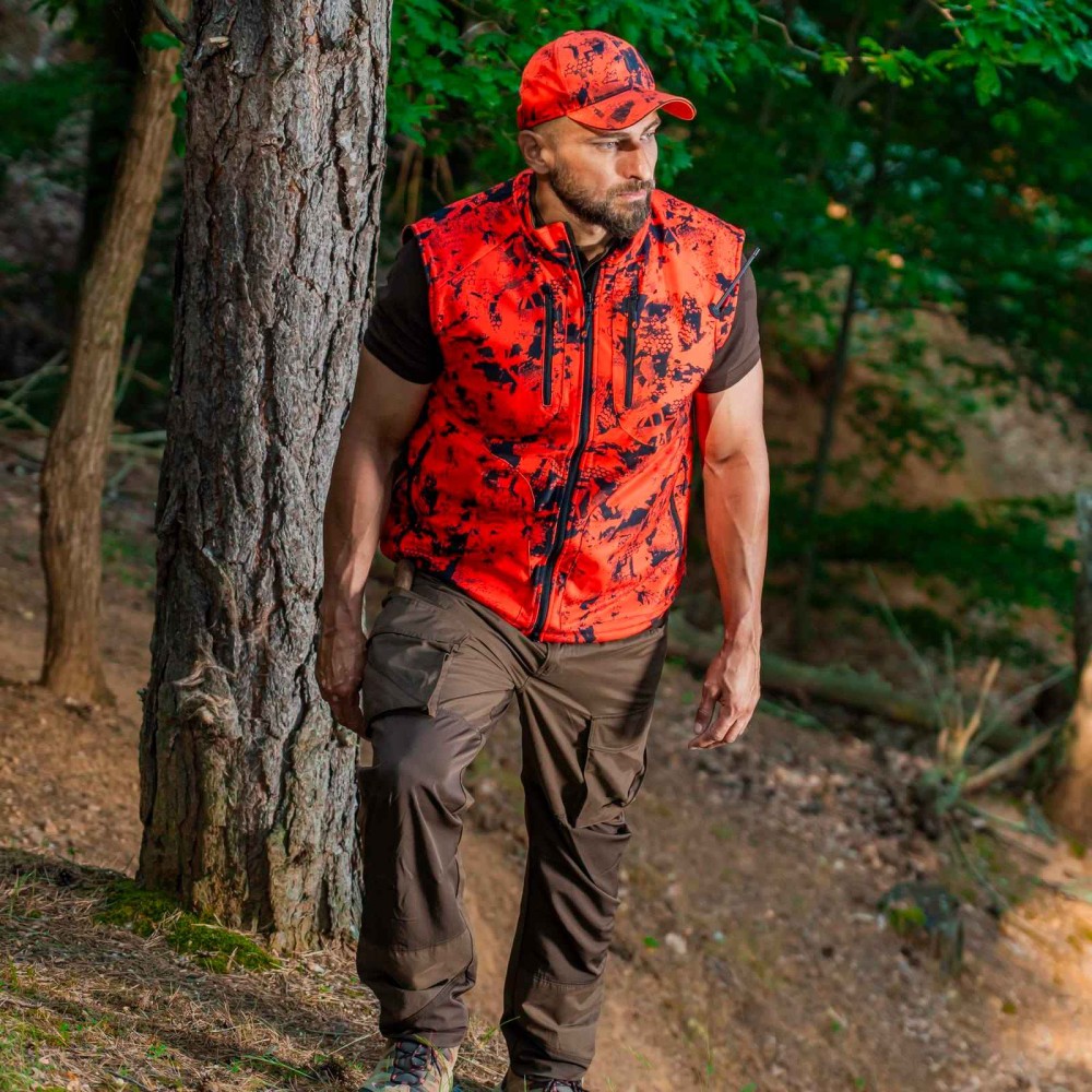 DAMARAN OLIVE REVERSIBLE FLEECE VEST WITH WINDBLOCK MEMBRANE